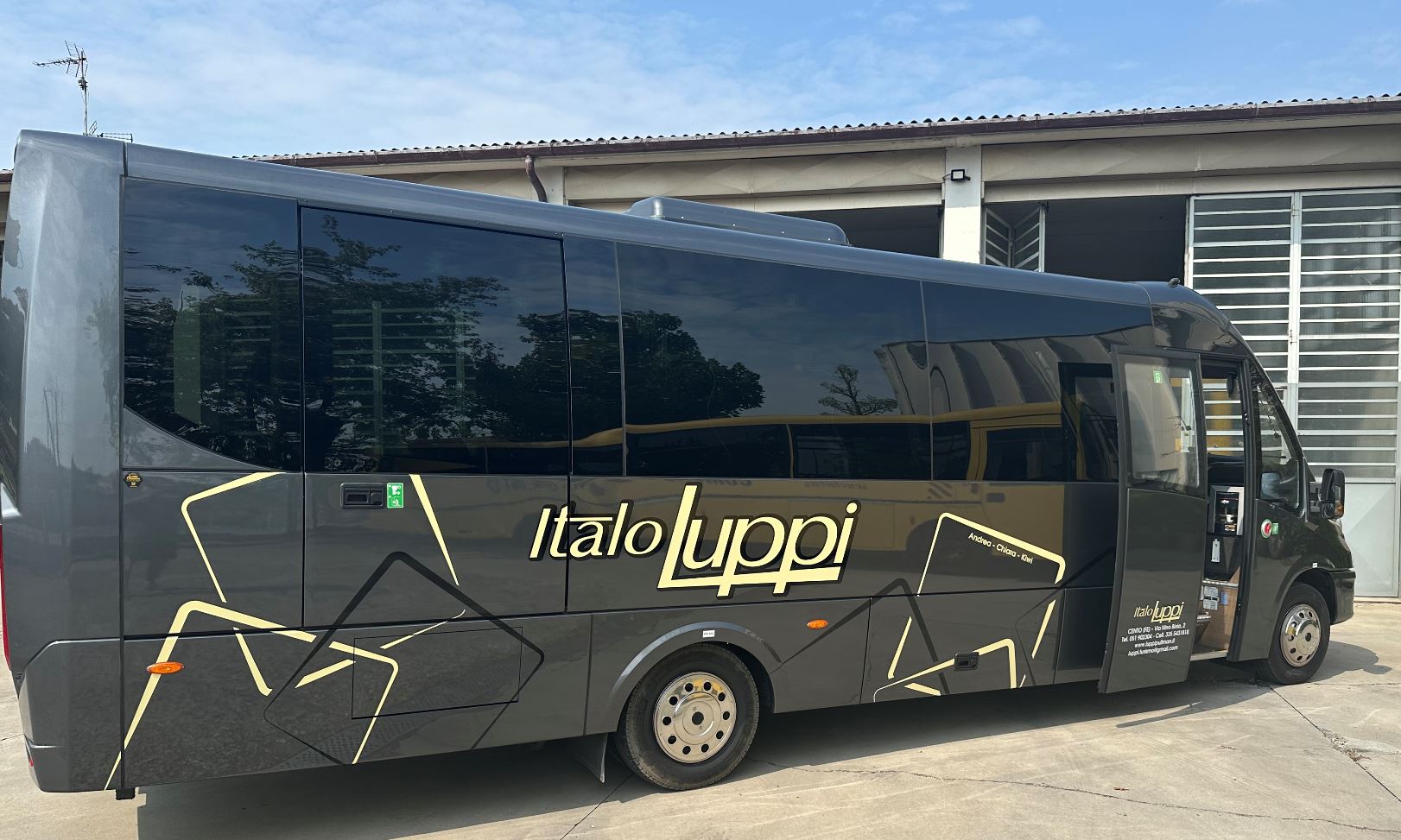 Luppi Pullman Cento 01